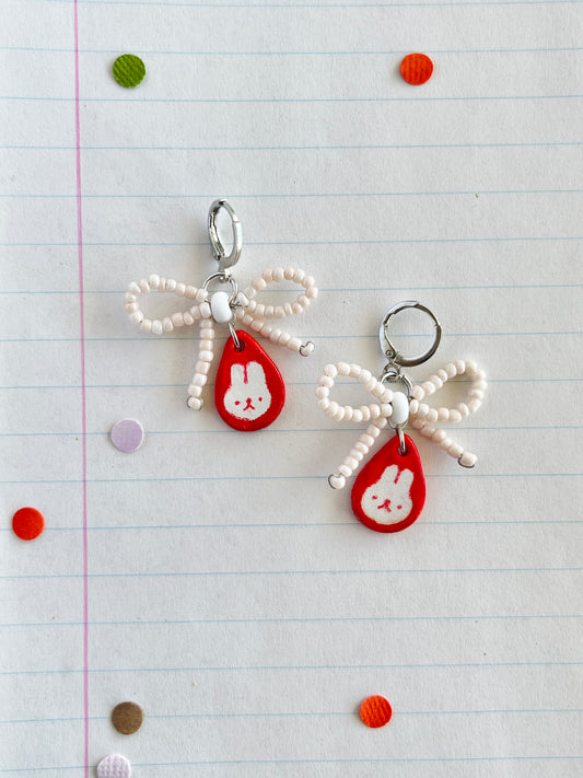 red bunnies + pink bows
